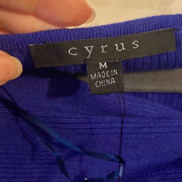 Cyrus sweater - Picture 6 of 8